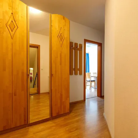 Neustift Near Stubai Glacier Skiing, Cleaning Included Appartement